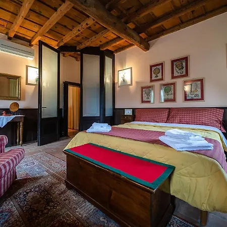 Bed & Breakfast La Di Sant'anna 5*